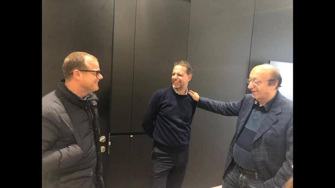 L&#39;ex direttore generale al centro sportivo bianconero ha salutato tecnico, capitano e direttore sportivo. Nella foto Gianluca Pessotto, Fabio Paratici e Luciano Moggi